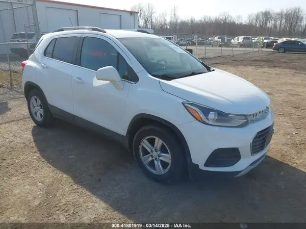 3GNCJLSB0JL327617 2018 CHEVROLET TRAX - Image 1