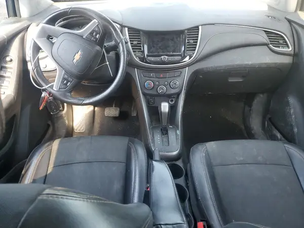 3GNCJLSB0JL338990 2018 CHEVROLET TRAX - Image 8