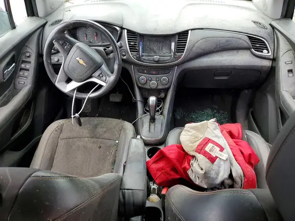 3GNCJLSB0JL350718 2018 CHEVROLET TRAX - Image 8