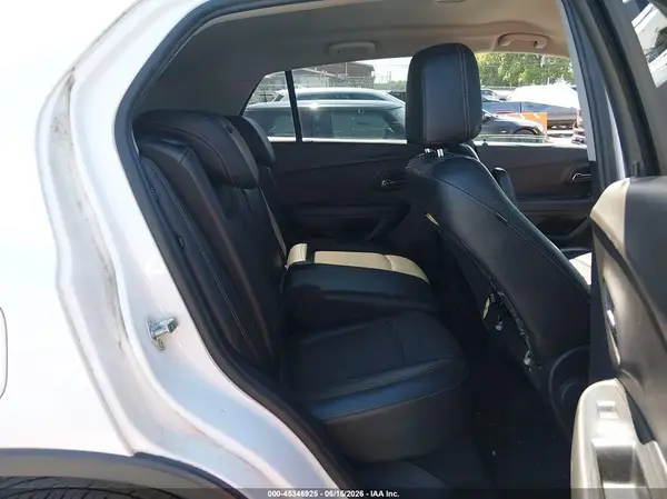 3GNCJLSB0JL363839 2018 CHEVROLET TRAX - Image 8
