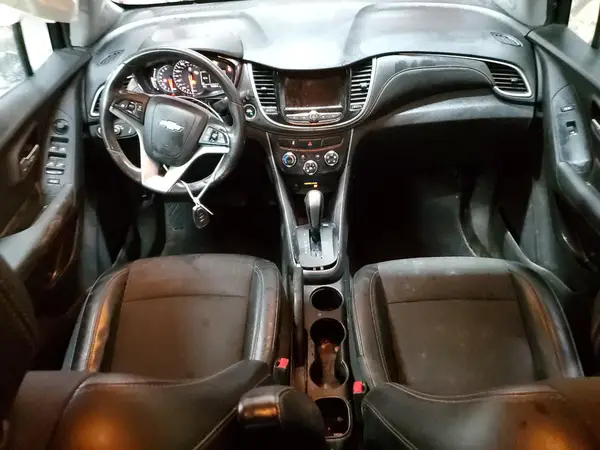 3GNCJLSB0JL365784 2018 CHEVROLET TRAX - Image 8