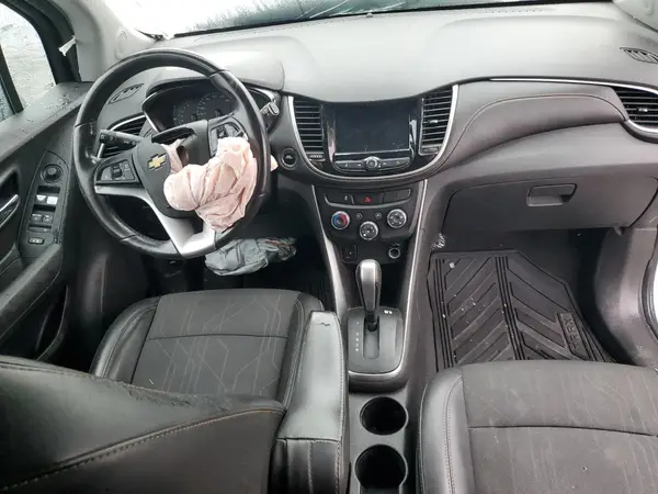 3GNCJLSB0JL378163 2018 CHEVROLET TRAX - Image 8