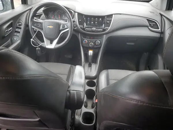 3GNCJLSB0JL400078 2018 CHEVROLET TRAX - Image 8