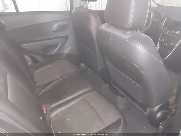 3GNCJLSB0KL145756 2019 CHEVROLET TRAX - Image 8