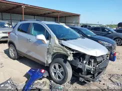 3GNCJLSB0KL146843 2019 CHEVROLET TRAX