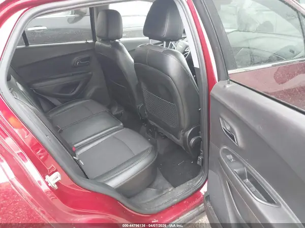 3GNCJLSB0KL162007 2019 CHEVROLET TRAX - Image 8