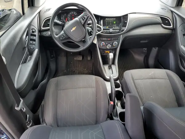 3GNCJLSB0KL163982 2019 CHEVROLET TRAX - Image 8