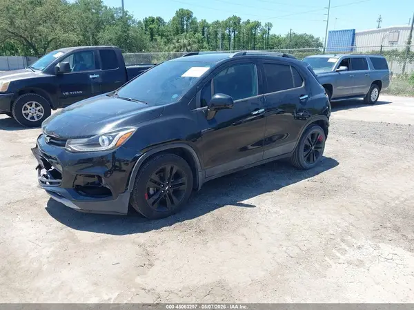 3GNCJLSB0KL189109 2019 CHEVROLET TRAX - Image 2