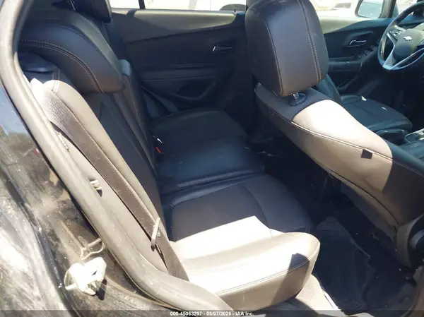 3GNCJLSB0KL189109 2019 CHEVROLET TRAX - Image 8