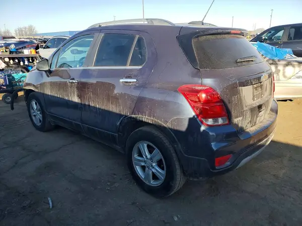 3GNCJLSB0KL198974 2019 CHEVROLET TRAX - Image 2