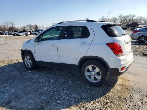 3GNCJLSB0KL217278 2019 CHEVROLET TRAX - Image 2
