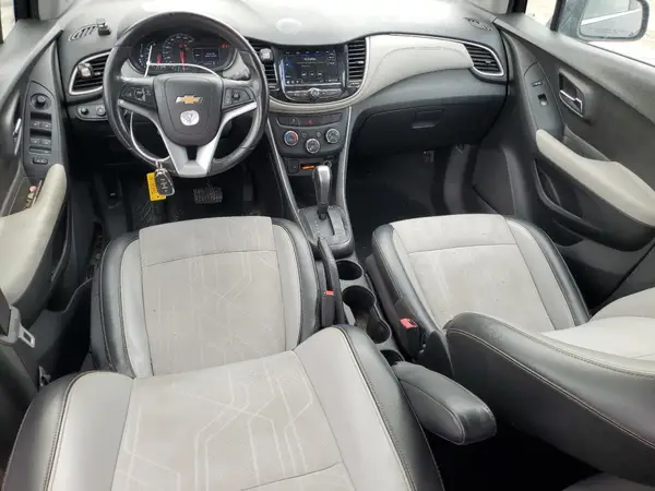 3GNCJLSB0KL227714 2019 CHEVROLET TRAX - Image 8