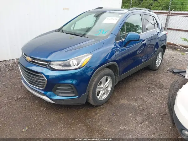 3GNCJLSB0KL231830 2019 CHEVROLET TRAX - Image 2