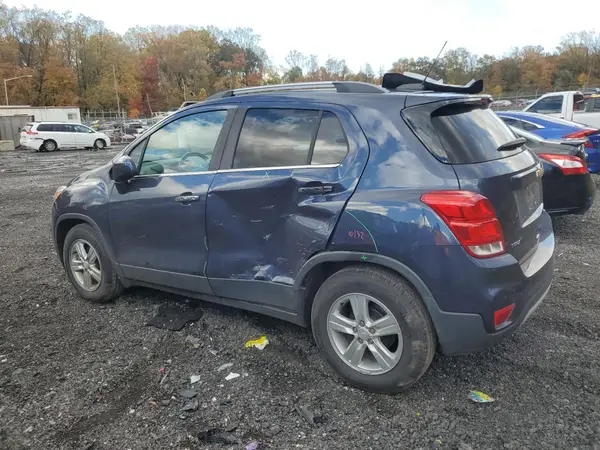 3GNCJLSB0KL247011 2019 CHEVROLET TRAX - Image 2