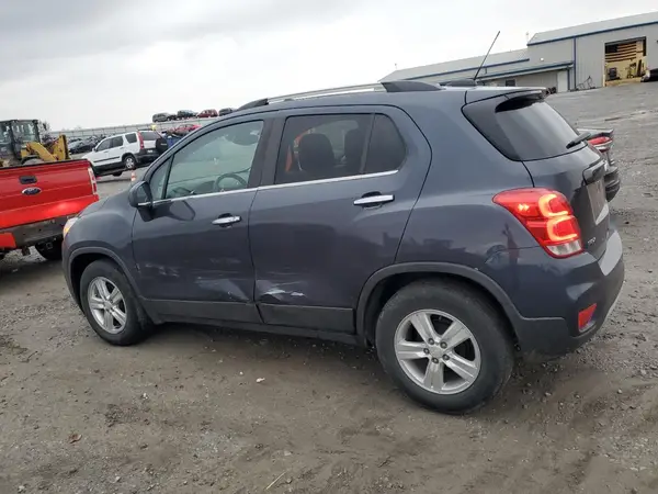3GNCJLSB0KL252371 2019 CHEVROLET TRAX - Image 2