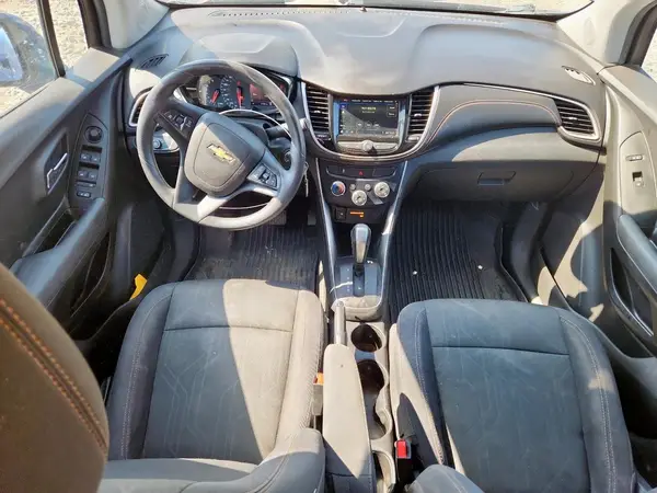 3GNCJLSB0KL304789 2019 CHEVROLET TRAX - Image 8