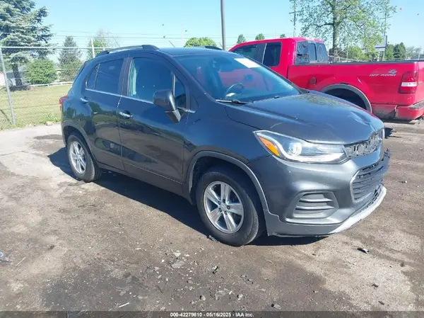 3GNCJLSB0KL326209 2019 CHEVROLET TRAX - Image 1