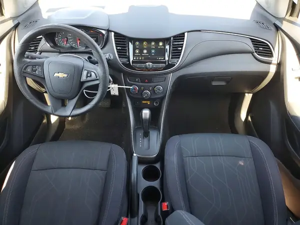 3GNCJLSB0KL351286 2019 CHEVROLET TRAX - Image 8