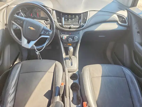 3GNCJLSB0KL363132 2019 CHEVROLET TRAX - Image 8