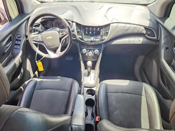 3GNCJLSB0KL371313 2019 CHEVROLET TRAX - Image 8