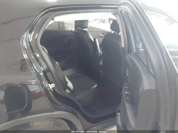 3GNCJLSB0KL377421 2019 CHEVROLET TRAX - Image 8