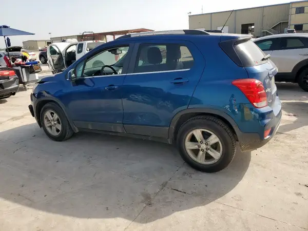 3GNCJLSB0KL378634 2019 CHEVROLET TRAX - Image 2