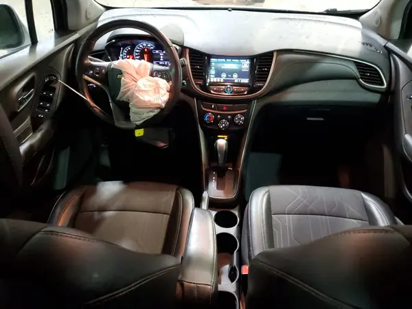 3GNCJLSB0KL401605 2019 CHEVROLET TRAX - Image 8