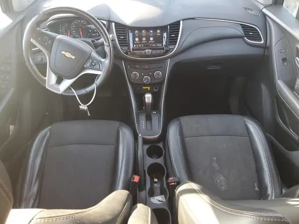 3GNCJLSB0KL403662 2019 CHEVROLET TRAX - Image 8
