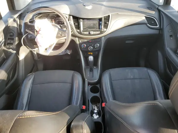 3GNCJLSB0LL120311 2020 CHEVROLET TRAX - Image 8
