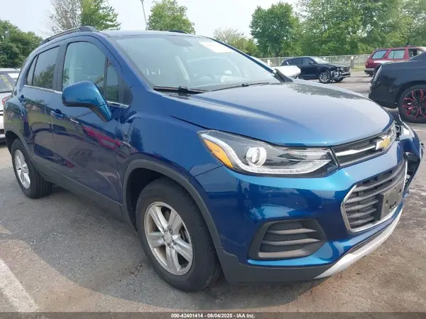 3GNCJLSB0LL132779 2020 CHEVROLET TRAX - Image 1