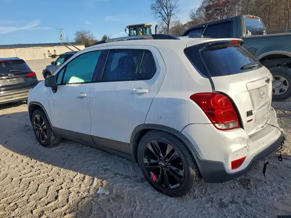 3GNCJLSB0LL230436 2020 CHEVROLET TRAX - Image 2