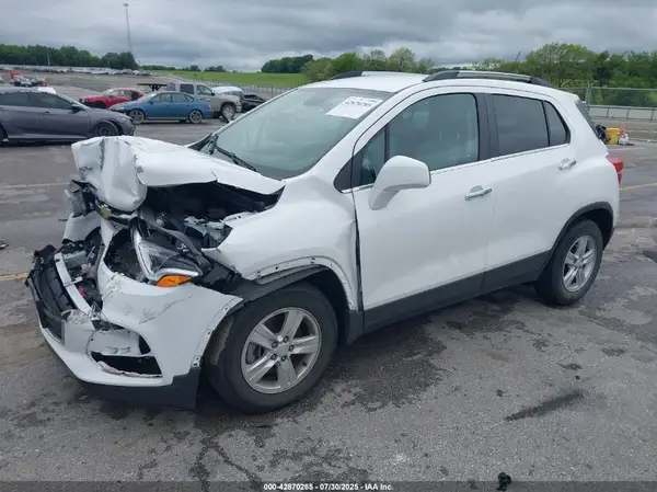 3GNCJLSB0LL230534 2020 CHEVROLET TRAX - Image 2