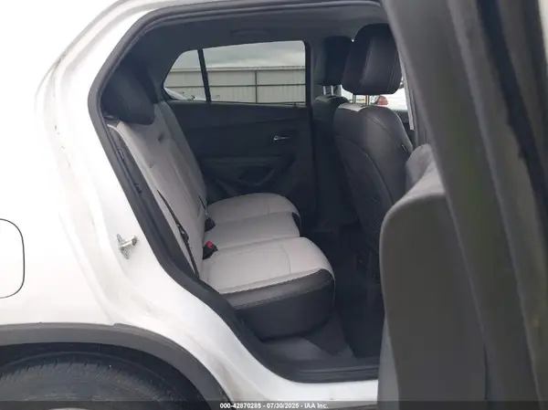 3GNCJLSB0LL230534 2020 CHEVROLET TRAX - Image 8
