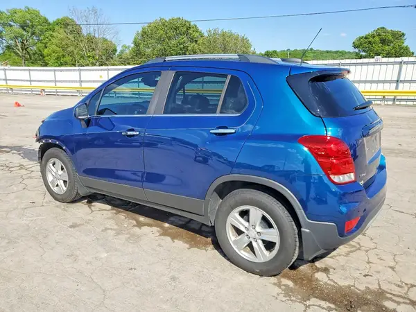 3GNCJLSB0LL284352 2020 CHEVROLET TRAX - Image 2
