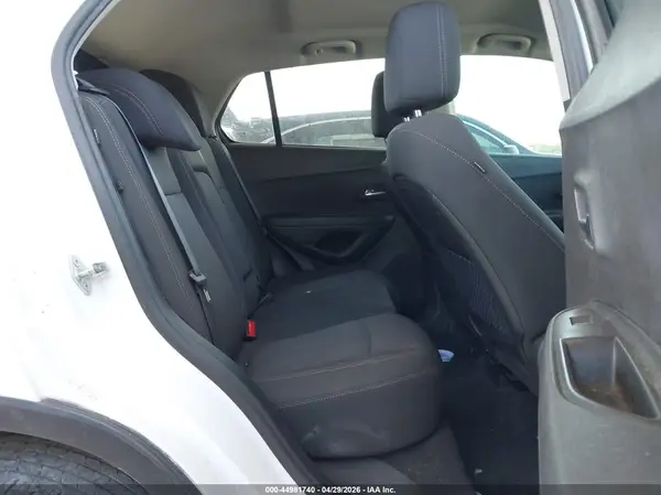 3GNCJLSB0LL332612 2020 CHEVROLET TRAX - Image 8