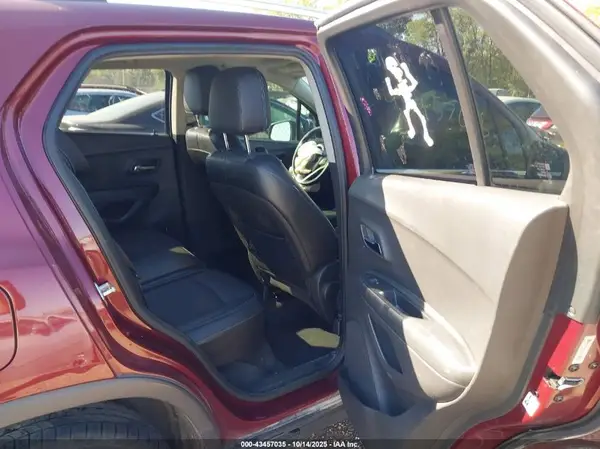 3GNCJLSB1GL114815 2016 CHEVROLET TRAX - Image 8