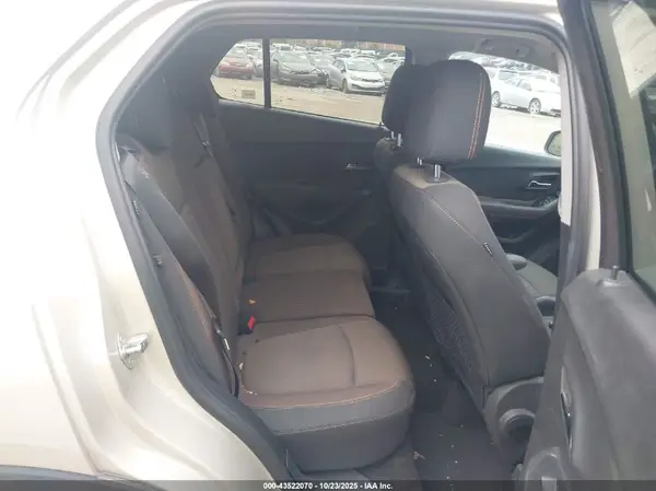 3GNCJLSB1GL131355 2016 CHEVROLET TRAX - Image 8