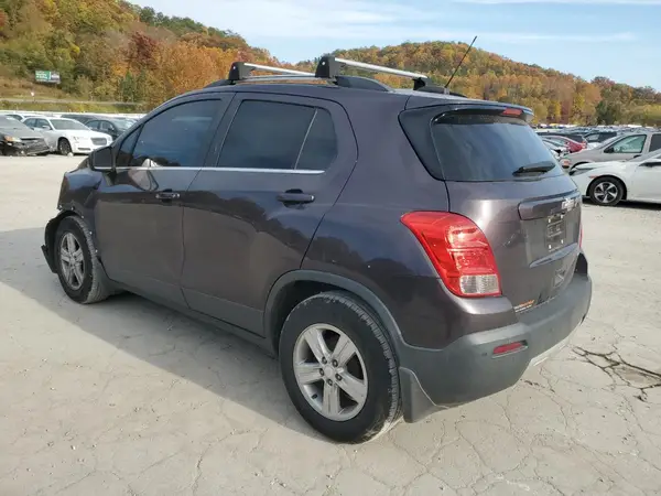 3GNCJLSB1GL136054 2016 CHEVROLET TRAX - Image 2