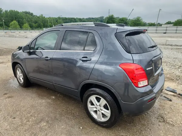 3GNCJLSB1GL143389 2016 CHEVROLET TRAX - Image 2