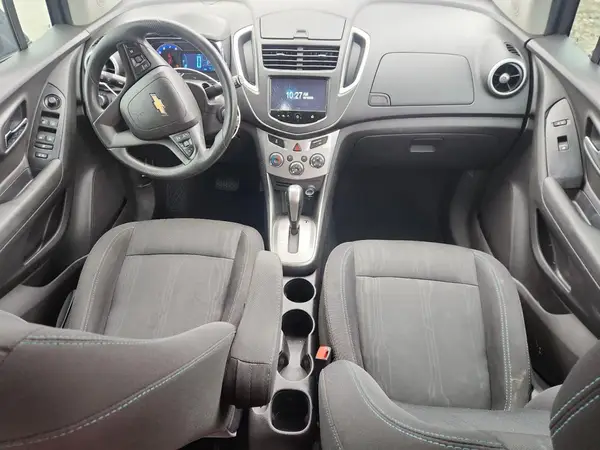 3GNCJLSB1GL143389 2016 CHEVROLET TRAX - Image 8
