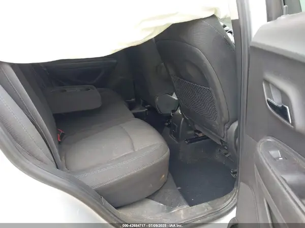 3GNCJLSB1GL165697 2016 CHEVROLET TRAX - Image 8