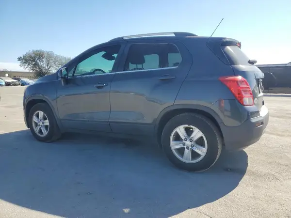 3GNCJLSB1GL169829 2016 CHEVROLET TRAX - Image 2