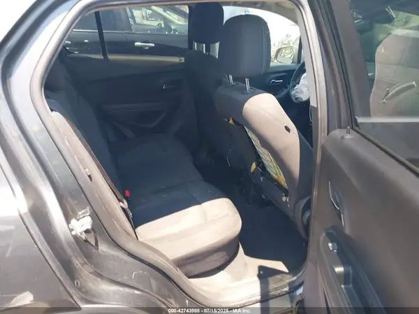 3GNCJLSB1GL218642 2016 CHEVROLET TRAX - Image 8