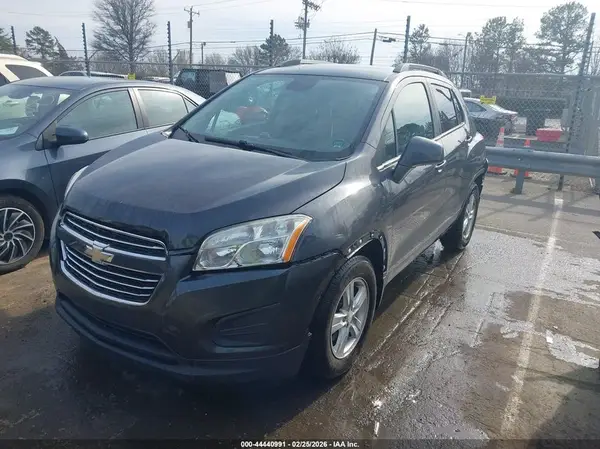 3GNCJLSB1GL221248 2016 CHEVROLET TRAX - Image 2