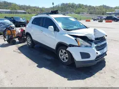 3GNCJLSB1GL222738 2016 CHEVROLET TRAX