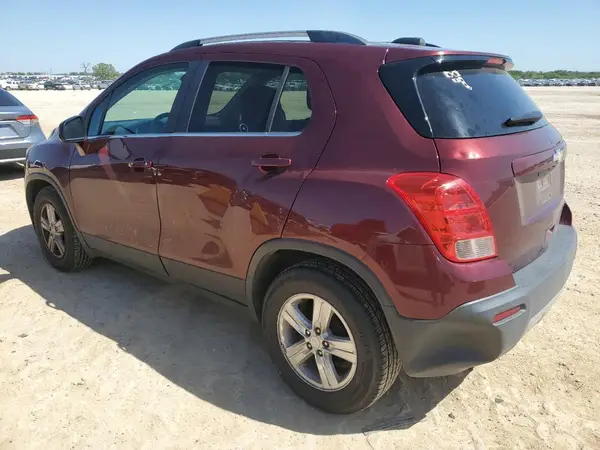 3GNCJLSB1GL243511 2016 CHEVROLET TRAX - Image 2