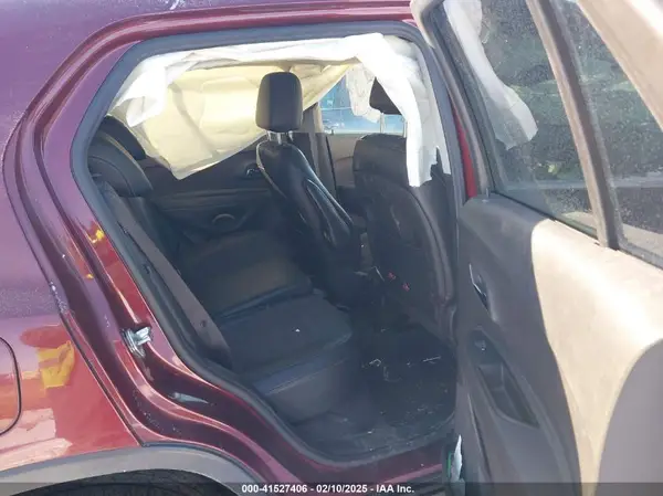 3GNCJLSB1GL245646 2016 CHEVROLET TRAX - Image 8