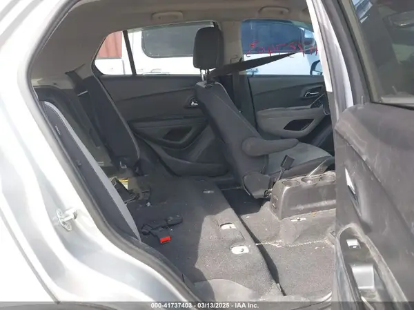 3GNCJLSB1GL246585 2016 CHEVROLET TRAX - Image 8