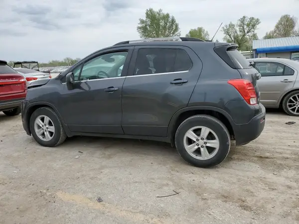 3GNCJLSB1GL257330 2016 CHEVROLET TRAX - Image 2