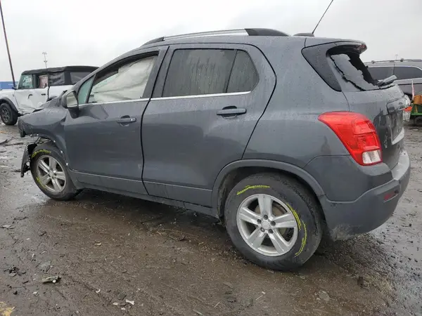 3GNCJLSB1GL260230 2016 CHEVROLET TRAX - Image 2